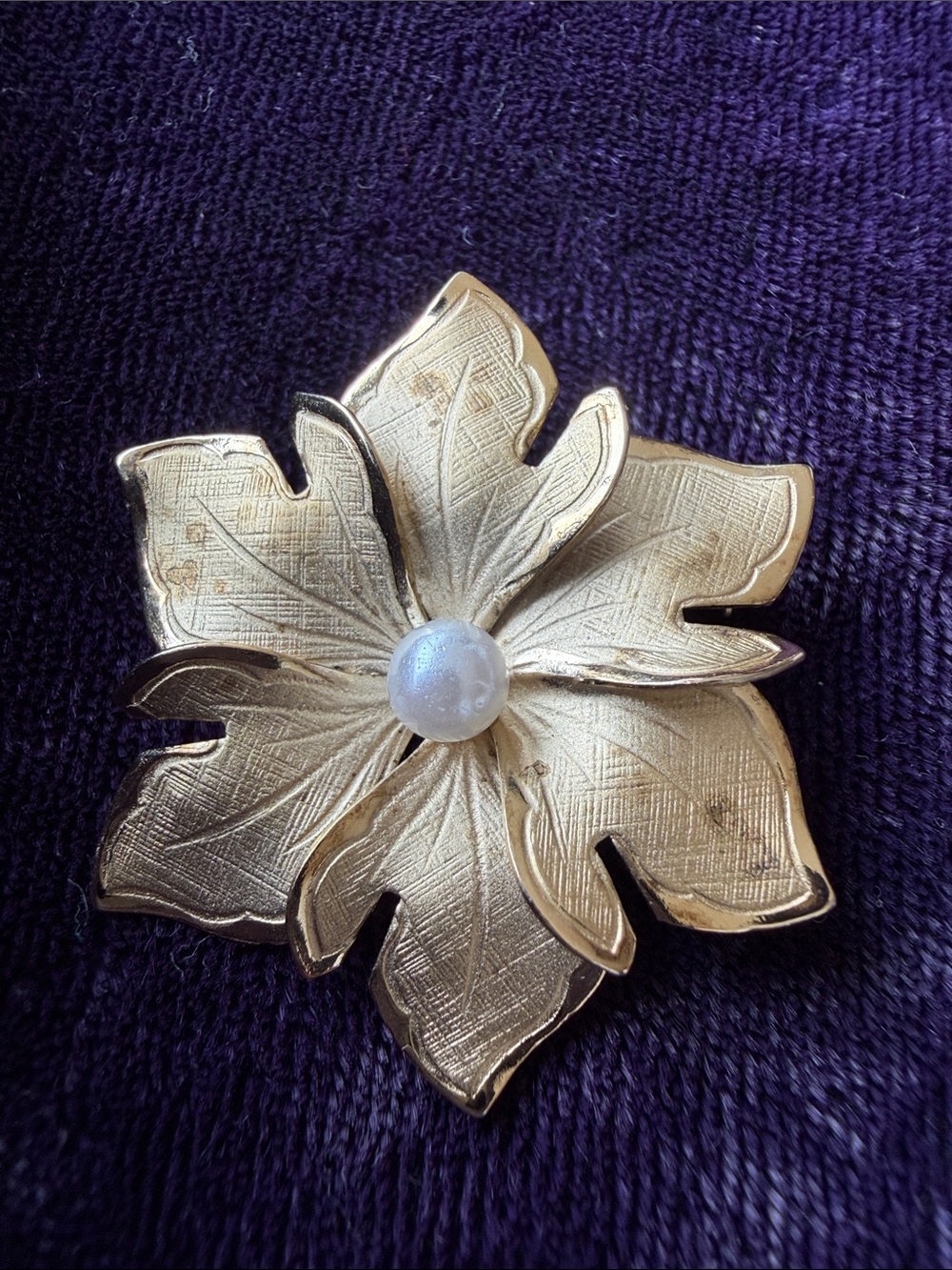 Vintage 10K gold vermeil brooch pin by Canadian designer Bond Boyd